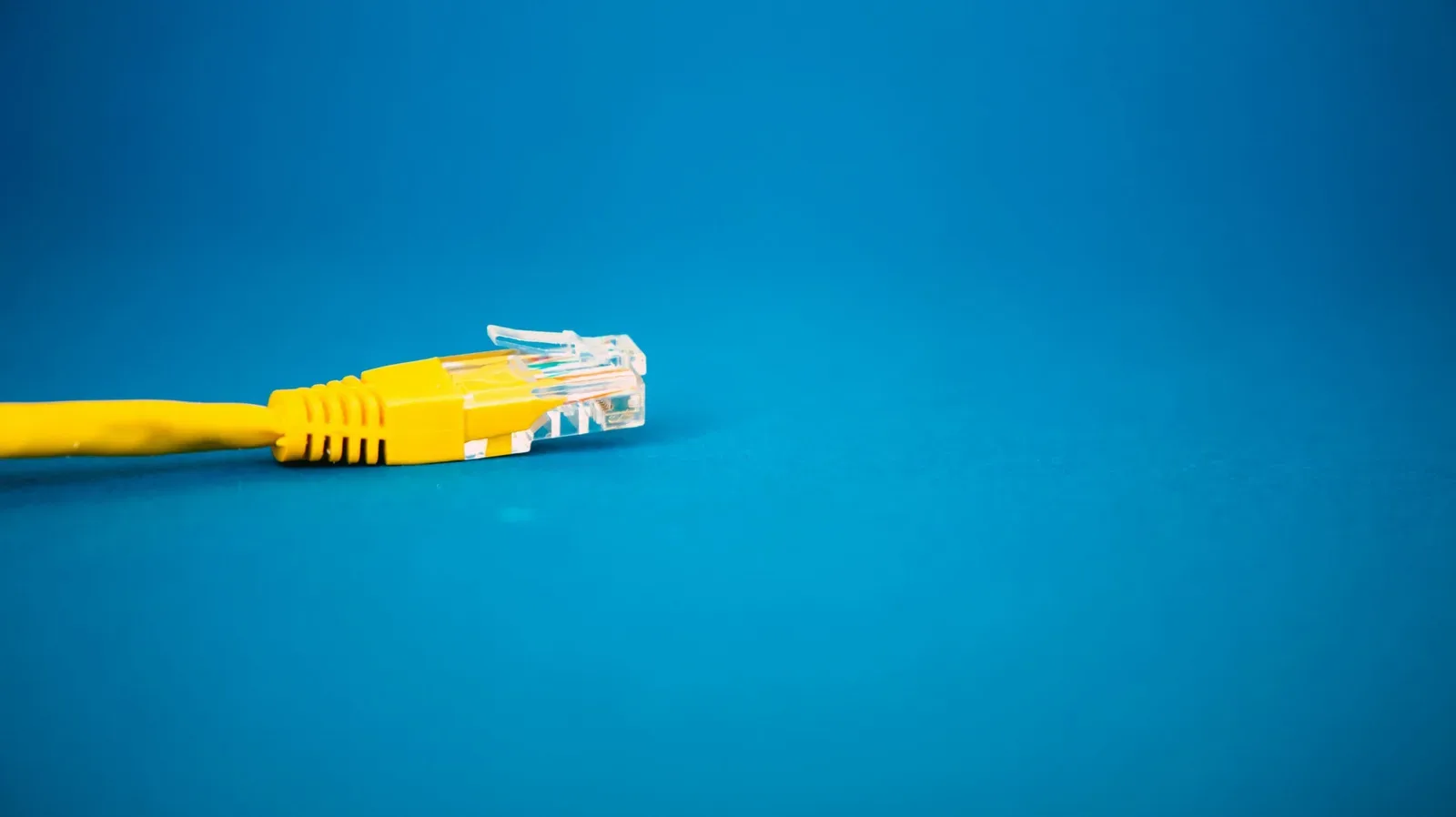 Category cable connected between an HDMI transmitter and receiver for a long-distance display setup