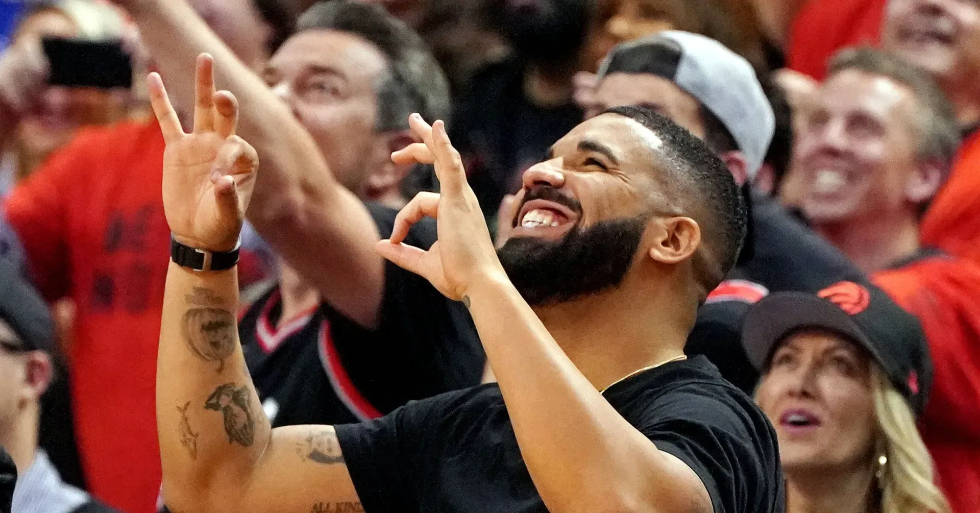 Drake recording in a studio setting in an unverified circulating photo