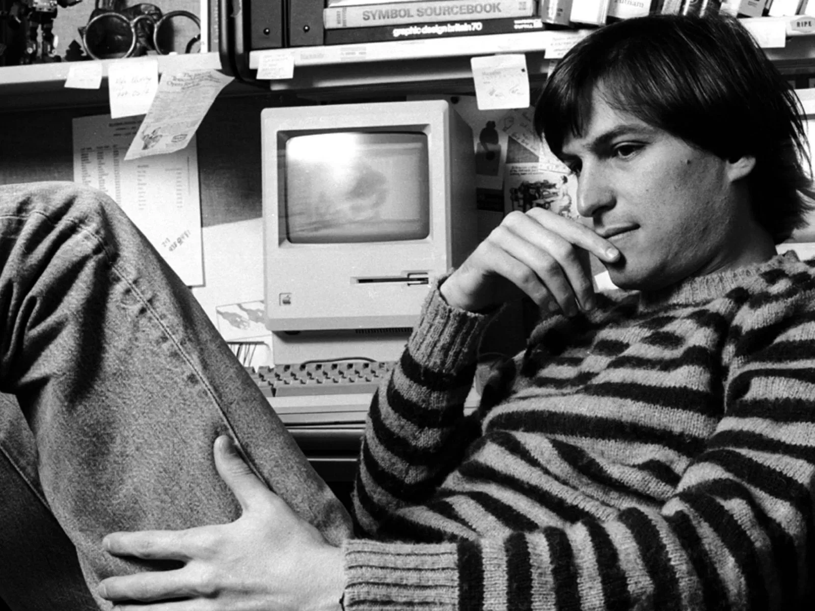 Steve Jobs Is Remembered 15 Years After His Death as Apple Keeps a Million-Plus Message Archive Online