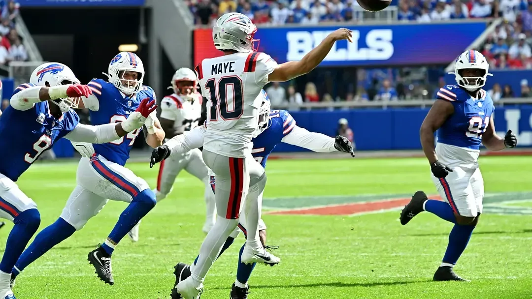 Drake Maye throws a pass for the New England Patriots against the Buffalo Bills in Orchard Park.