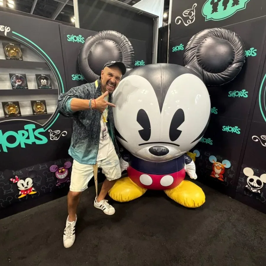 Artist Alley and pop-culture convention activity at New York Comic Con
