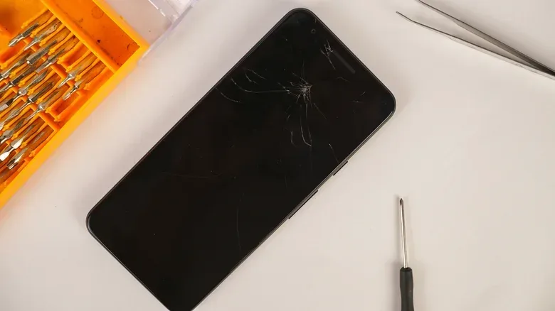 iPhone force restart button sequence illustration