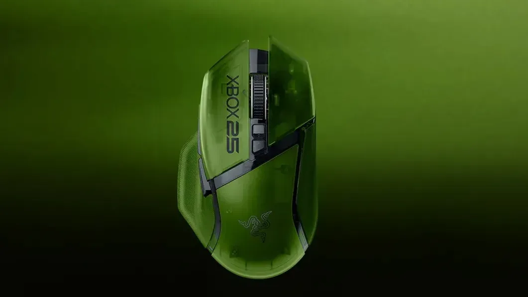 Razer Hammerhead V3 X HyperSpeed for Xbox translucent-green anniversary earbuds