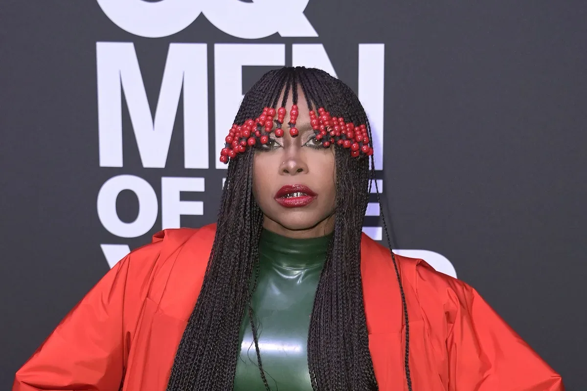 Erykah Badu and The Alchemist collaborating in a recording studio