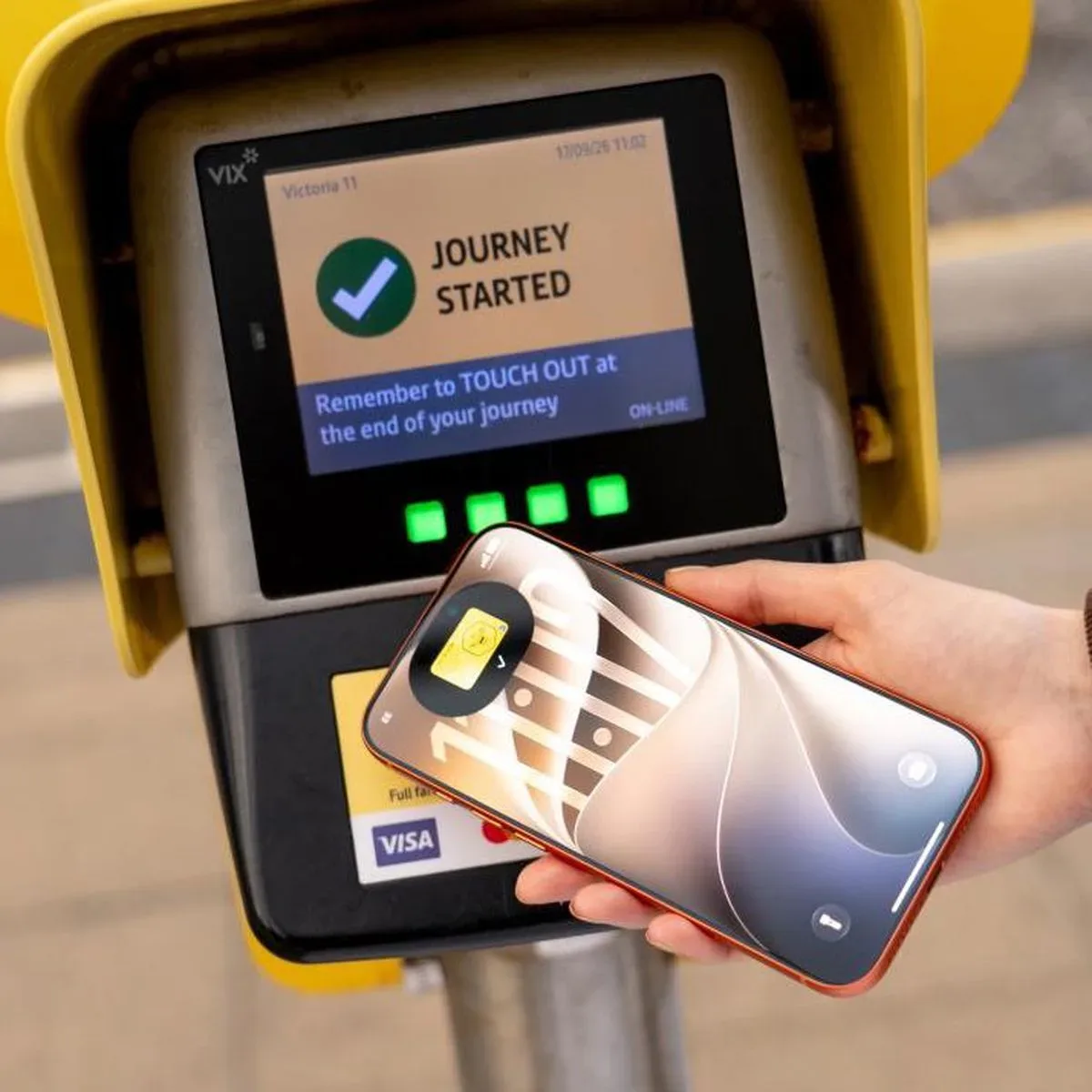 Bee Card Gets Full Apple Wallet Support for Bee Network Tickets in Greater Manchester
