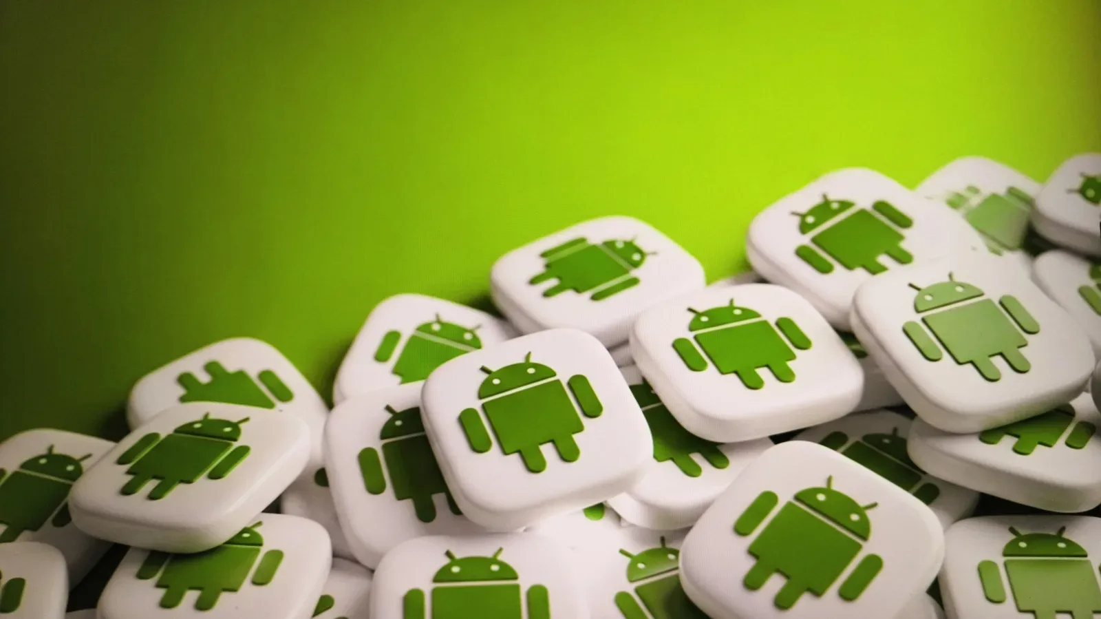 Android phone storage screen showing apps, images, videos and other files