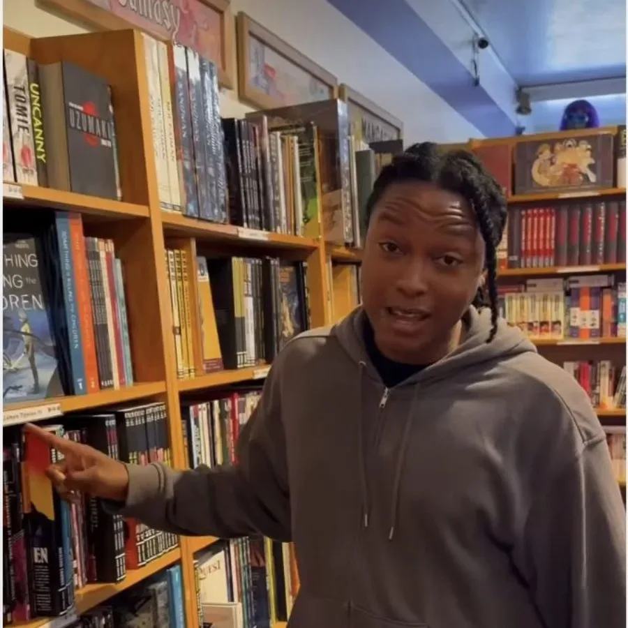 Independent comic-shop shelves featuring new issues, collections and back issues