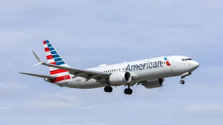 Airplane cabin passengers using devices connected to in-flight Wi-Fi