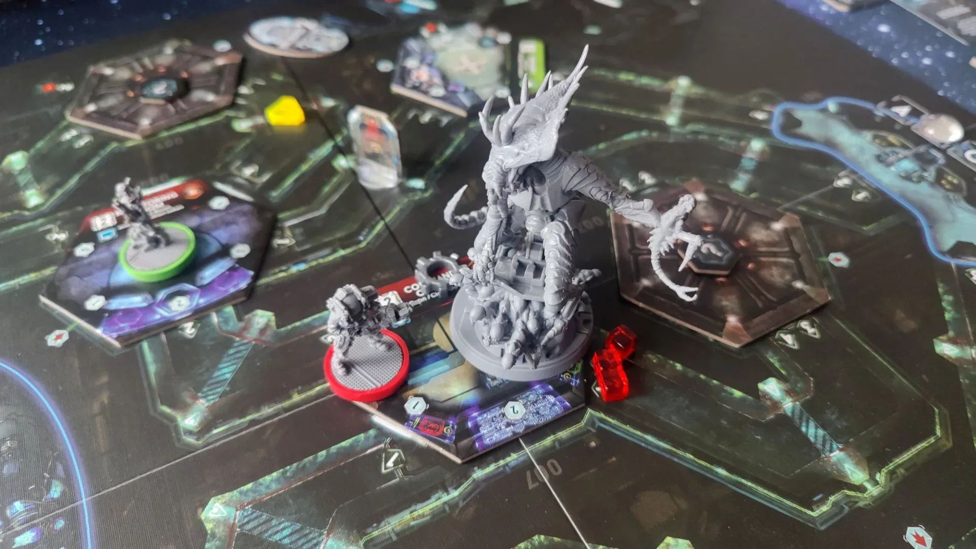 Players explore a damaged spaceship while avoiding Intruders in Nemesis