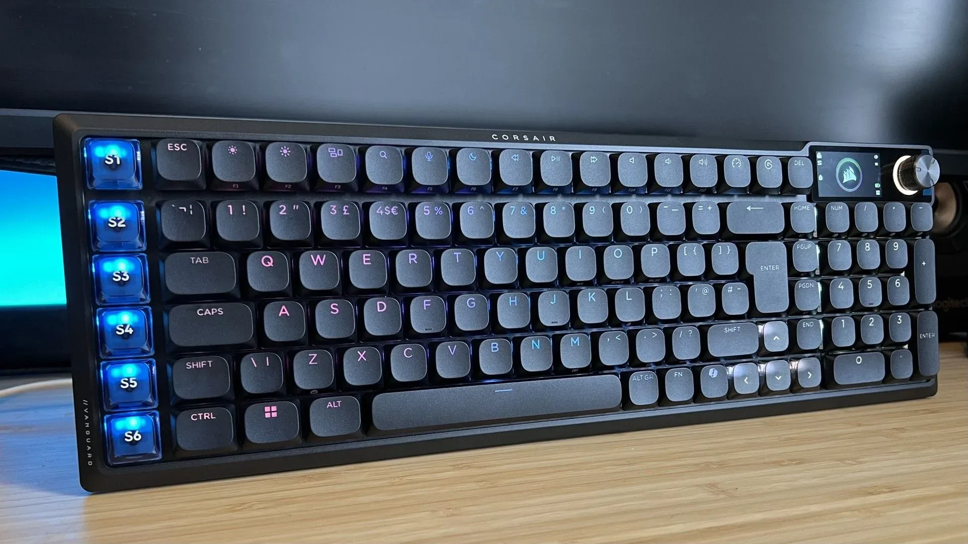 Corsair Vanguard Air 99 pairs wonderfully quiet low-profile keys with a costly software question