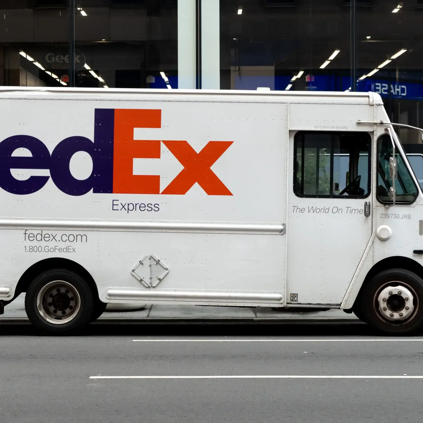 Nearly $1 Million in PSA-Graded Sports and Pokémon Cards Stolen From FedEx Truck in Santa Ana