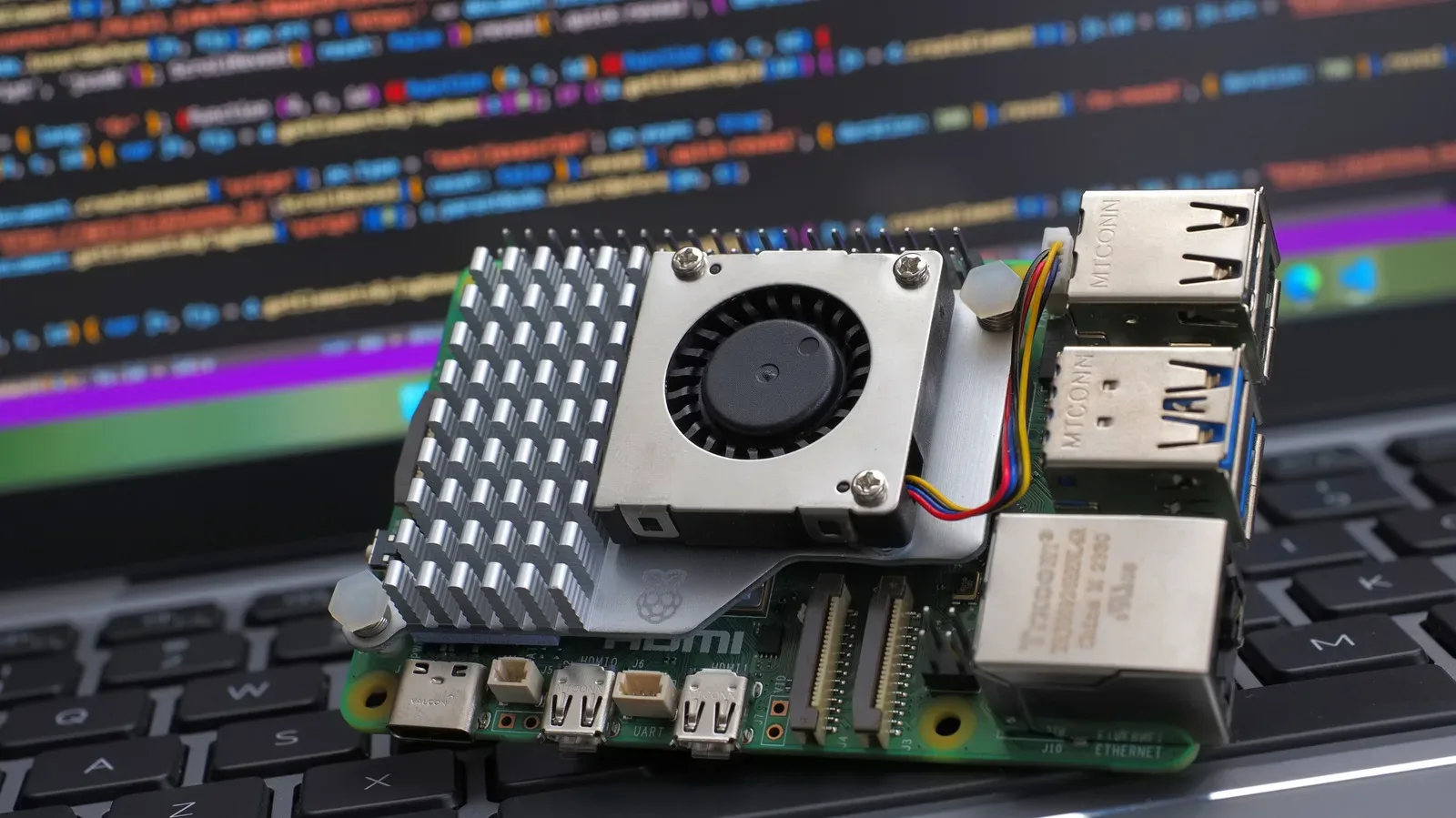 Raspberry Pi 5 board illustrating RAM choices for desktop and headless projects