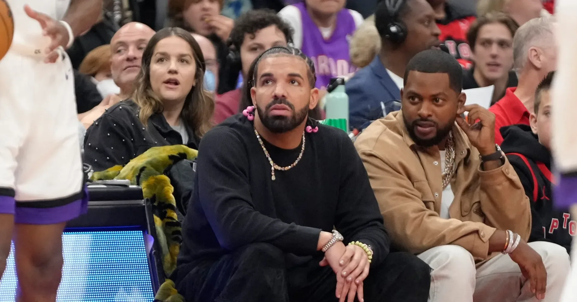 Drake’s HABIBTI (FOMO) deluxe release artwork