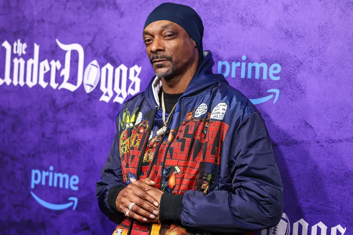 Jonathan Daviss is set to play Snoop Dogg in Universal’s Snoop biopic