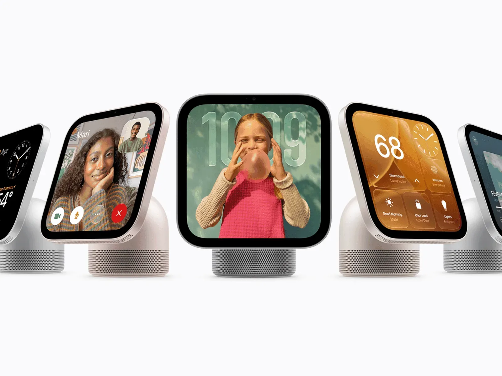 Wall-mounted Apple HomeView in silver