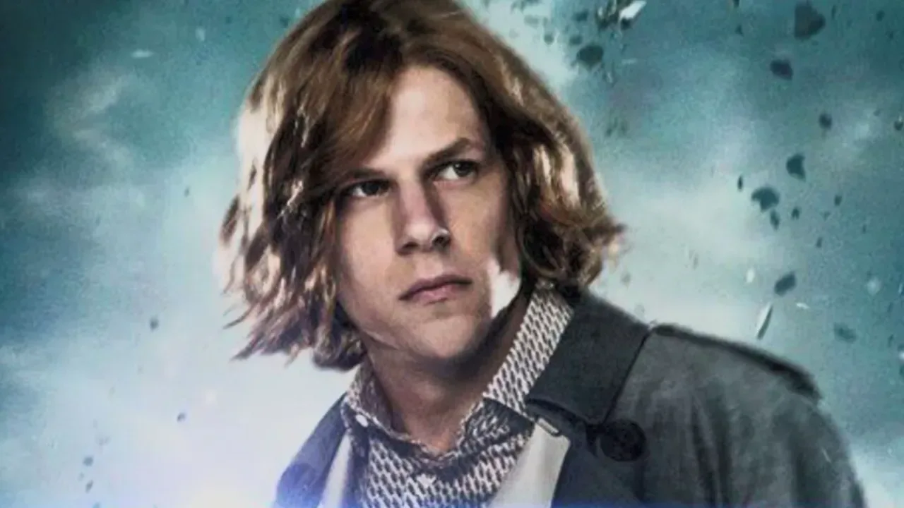 Jesse Eisenberg Says Batman v Superman Razzie Helped Push Him Away From Studio Roles