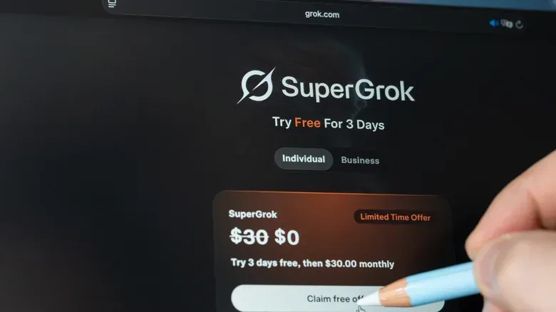 Close-up screen showing SuperGrok's free 3-day trial option, then $30 monthly.