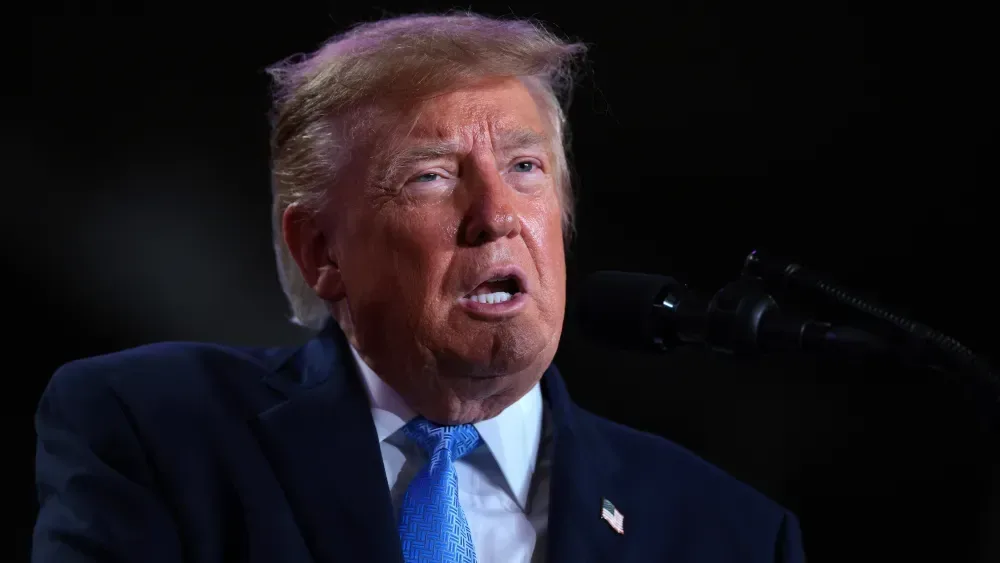 Trump Pushes ‘Super Intelligence’ Rebrand as AI Terminology Battle Reaches Federal Documents