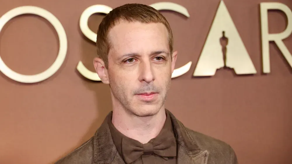 Jeremy Strong Says Total Commitment to a Role Isn’t Something He Must Apologize For