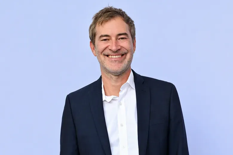Mark Duplass joins the cast of Hulu limited series Victoria