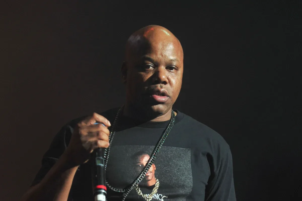 Too $hort speaking during an interview