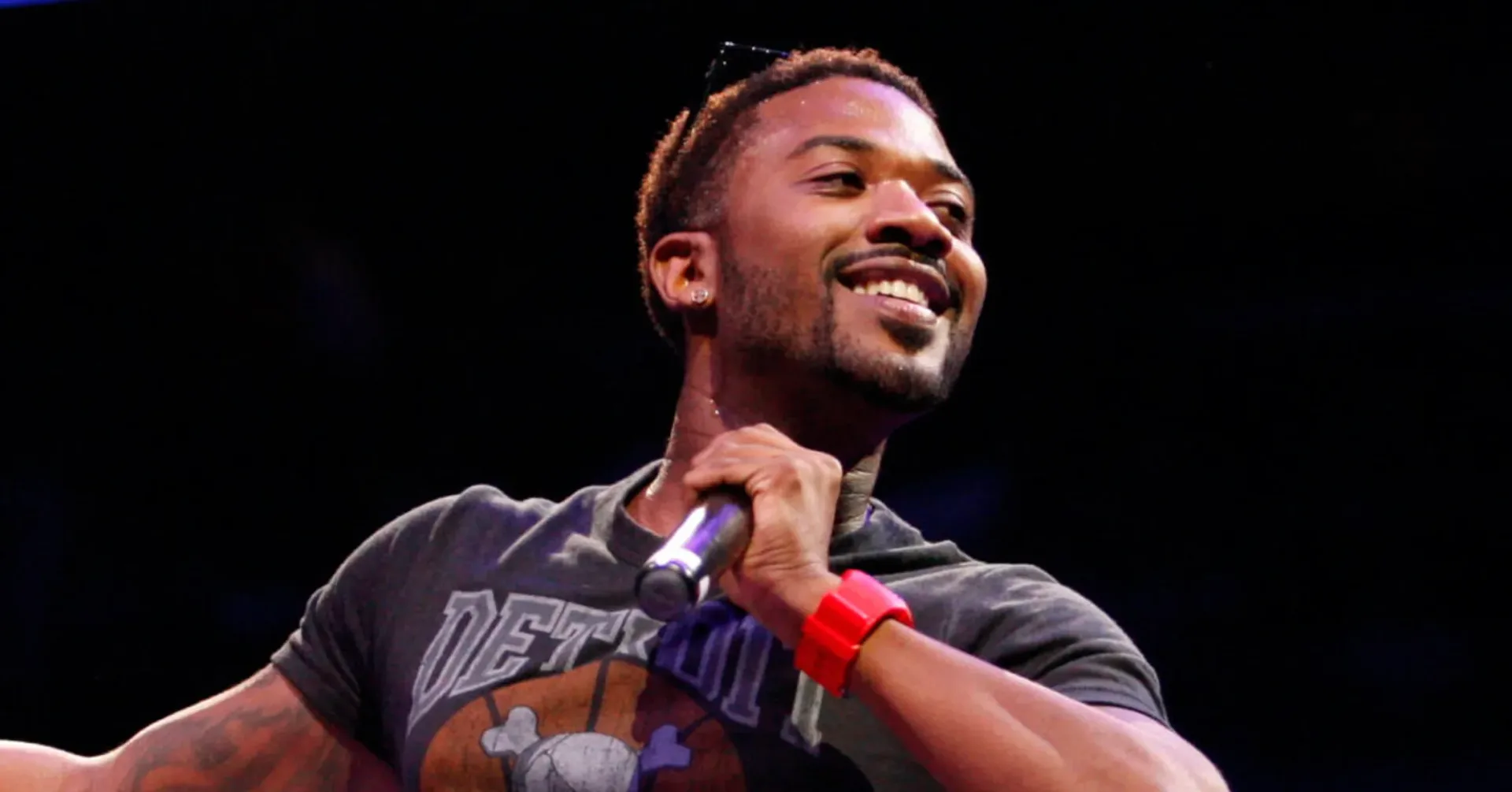 Ray J during a livestream before a medical emergency interrupted the planned Rayhab marathon