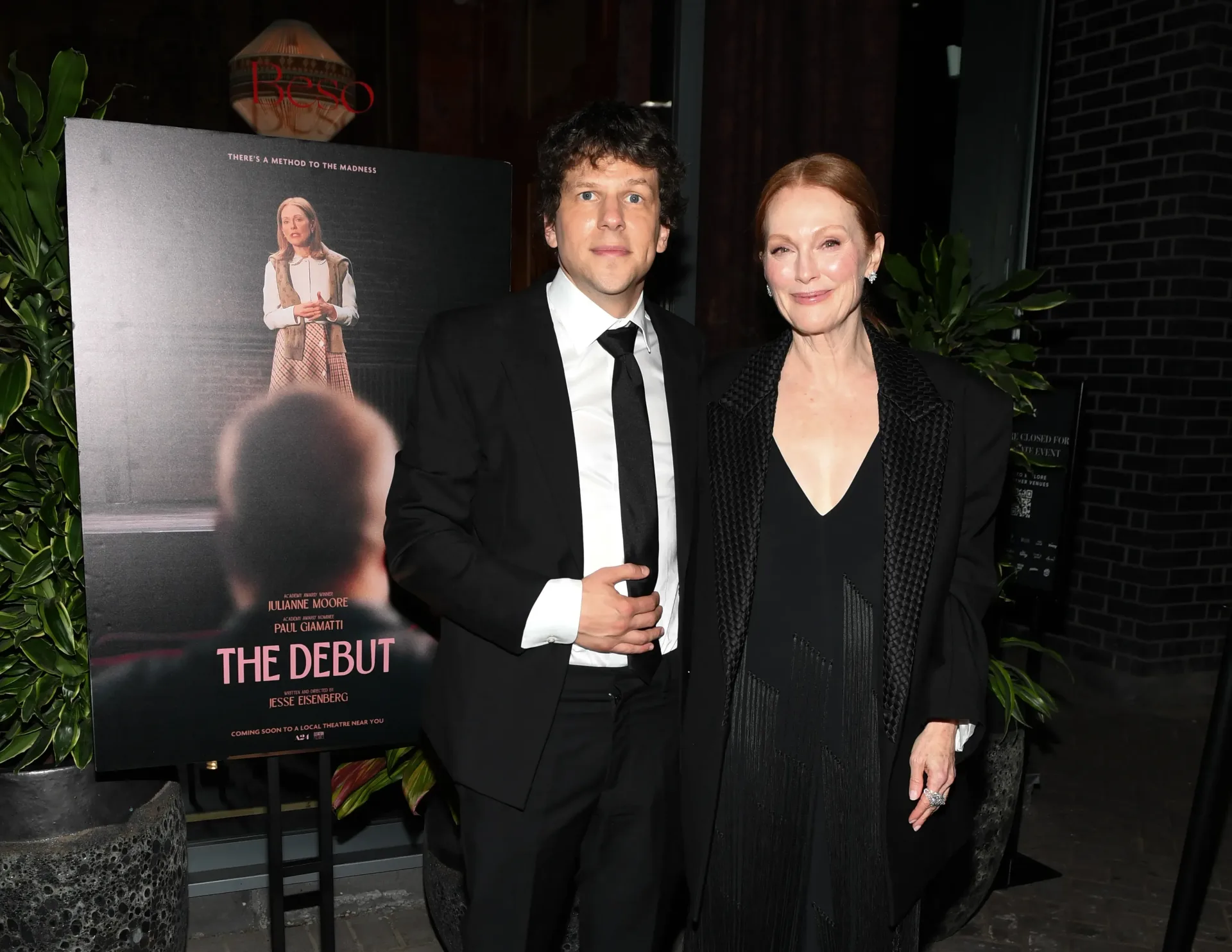 Julianne Moore as Mona Friedman in Jesse Eisenberg’s The Debut